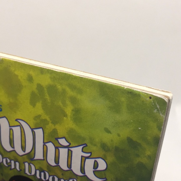 Walt Disney’s Snow White and the Seven Dwarfs Little Golden Book 1993 Hardcover - Picture 7 of 12